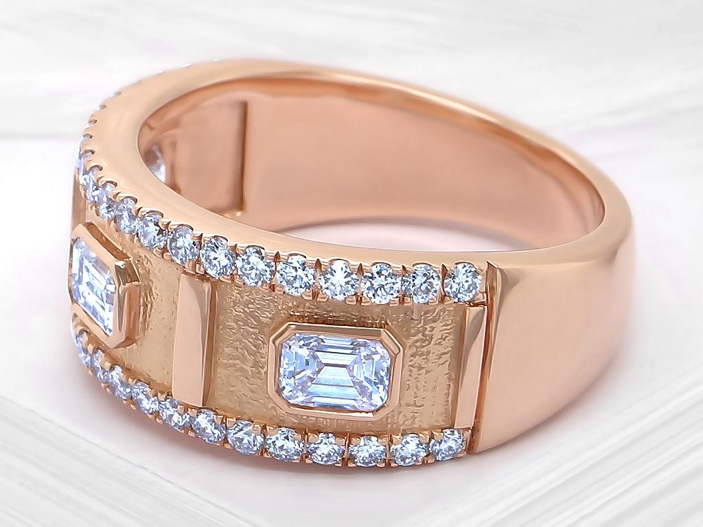 Contemporary Diamond Band Ring 1.12 Carats 18K Rose Gold For Sale