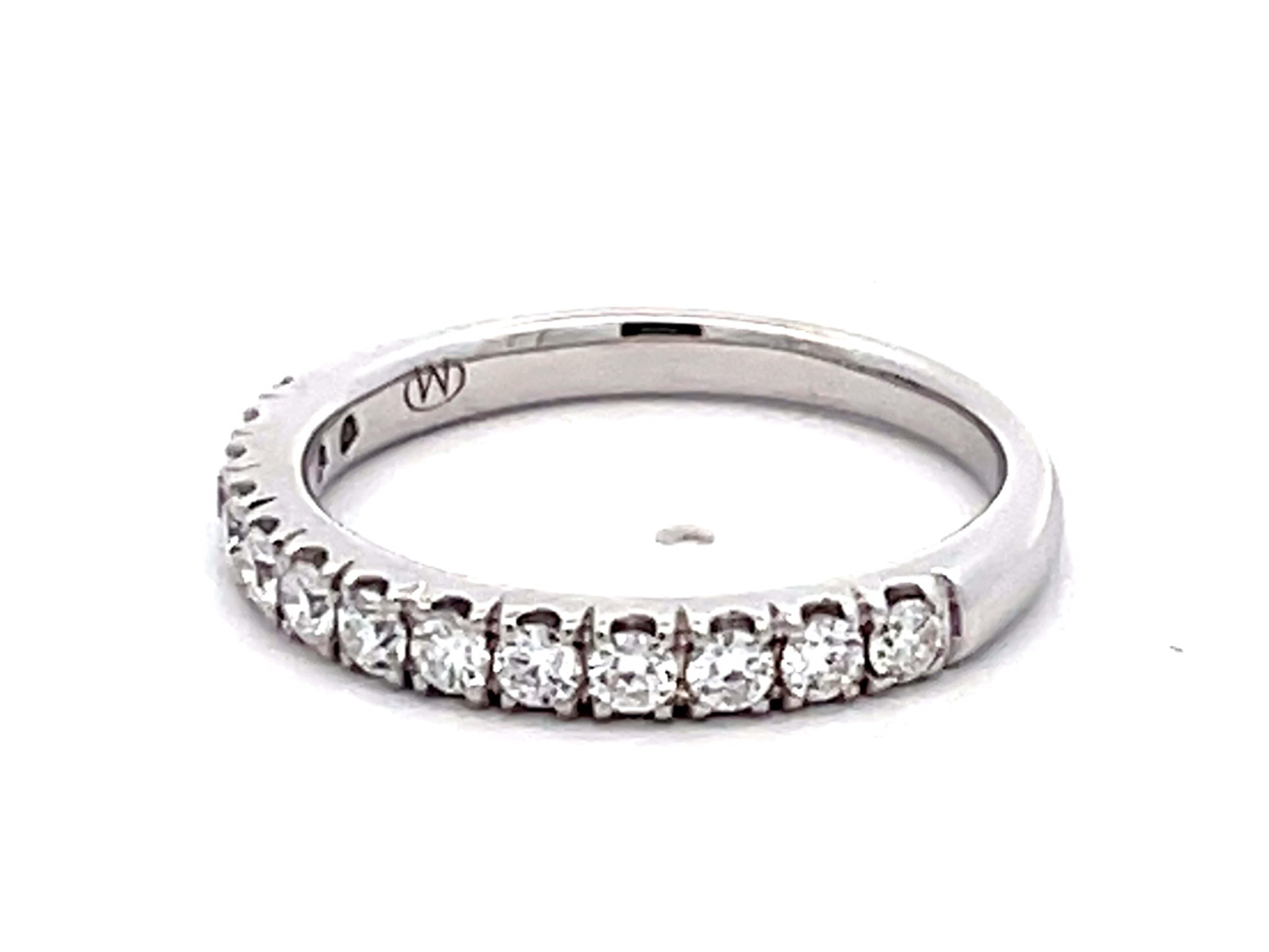 Brilliant Cut Diamond Band Ring 14k White Gold For Sale