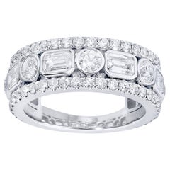 Diamond Band Ring Emerald and Round Cut 3.1 Carats Total 18K White Gold