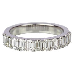 Diamond Band Ring Set in 18 Karat White Gold 'SI-GH Quality'
