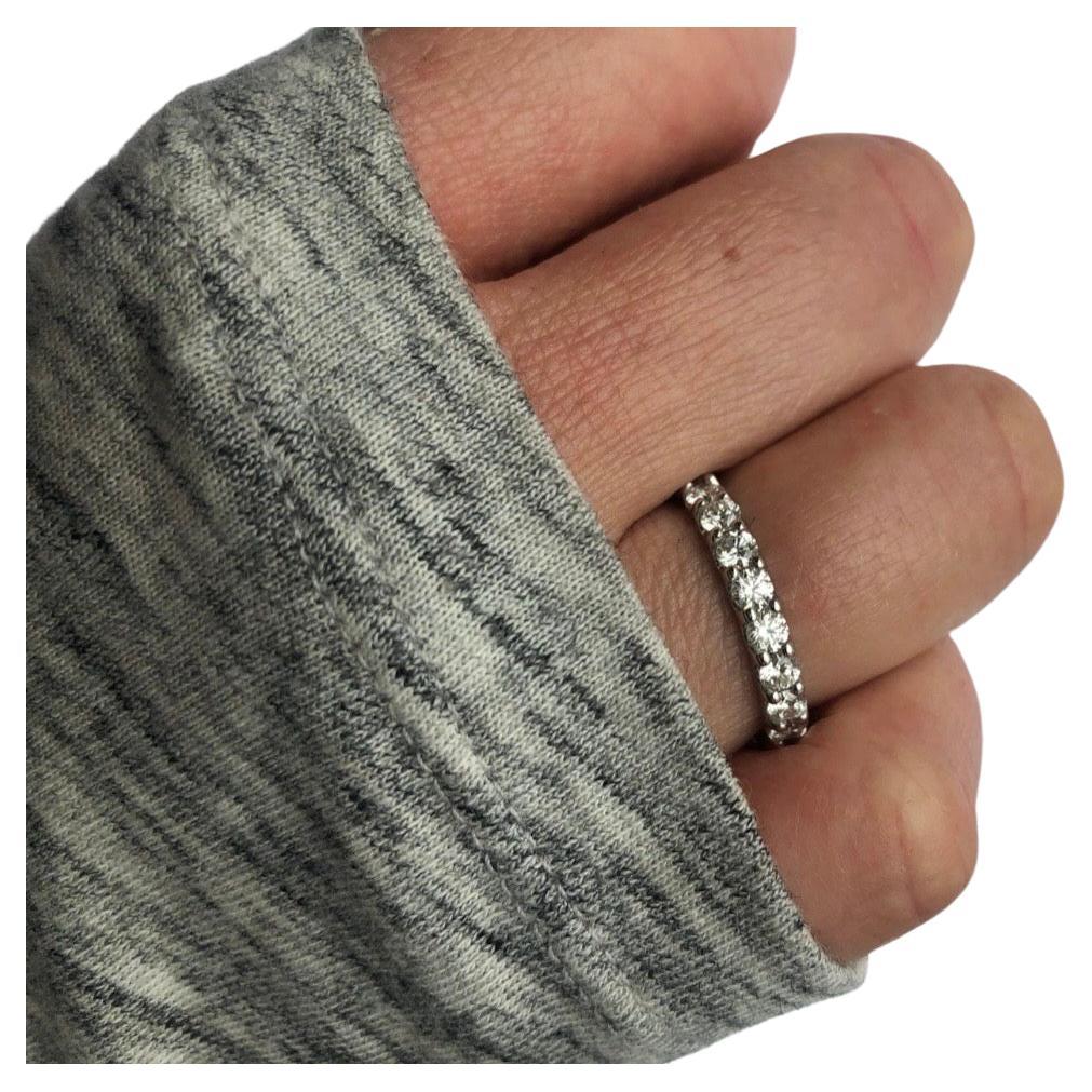 Diamond band Ucut Style 18KT white gold Fine Diamonds VS clarity F color 1ct
