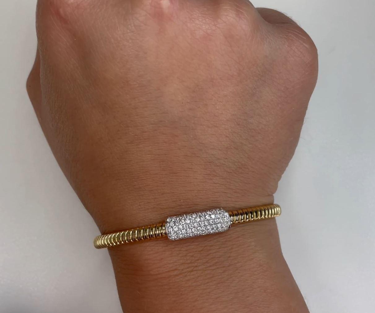 18K Gelb- und Weißgold Diamant-Armreif im Angebot 1