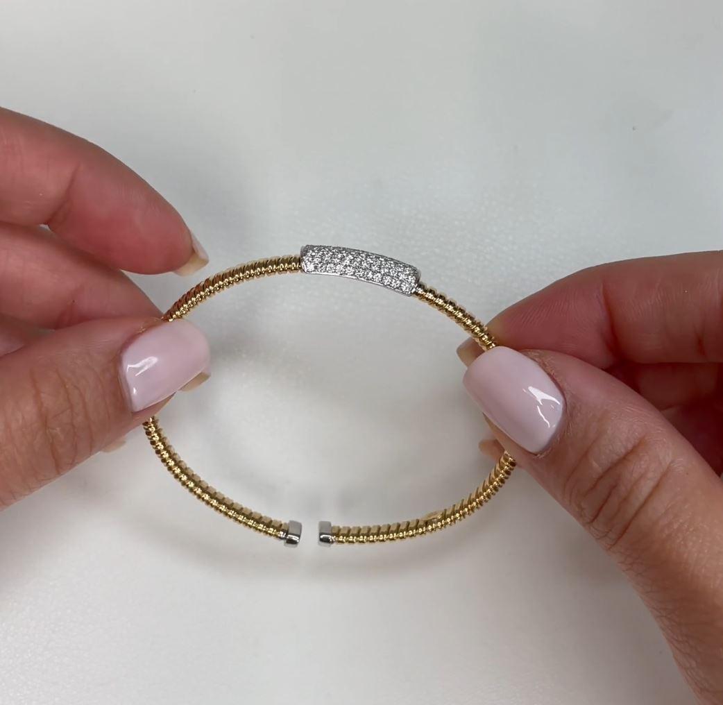 18K Gelb- und Weißgold Diamant-Armreif im Angebot 2