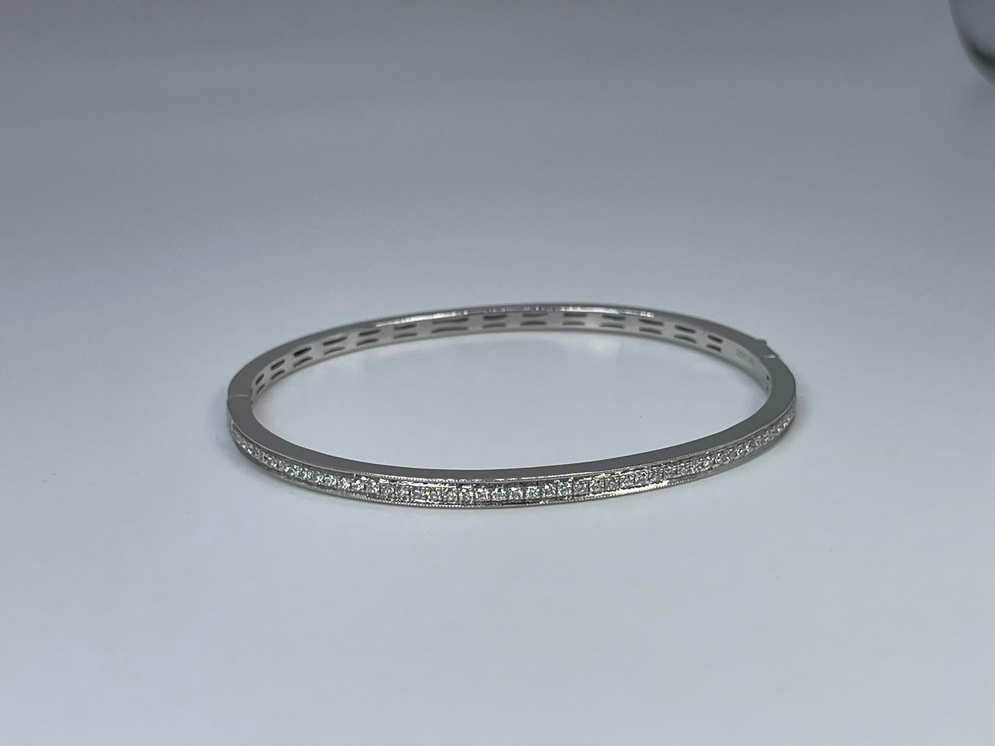 Modernist Diamond Bangle Bracelet Bangle Bracelet  0.70ct 14KT Luxurious For Sale