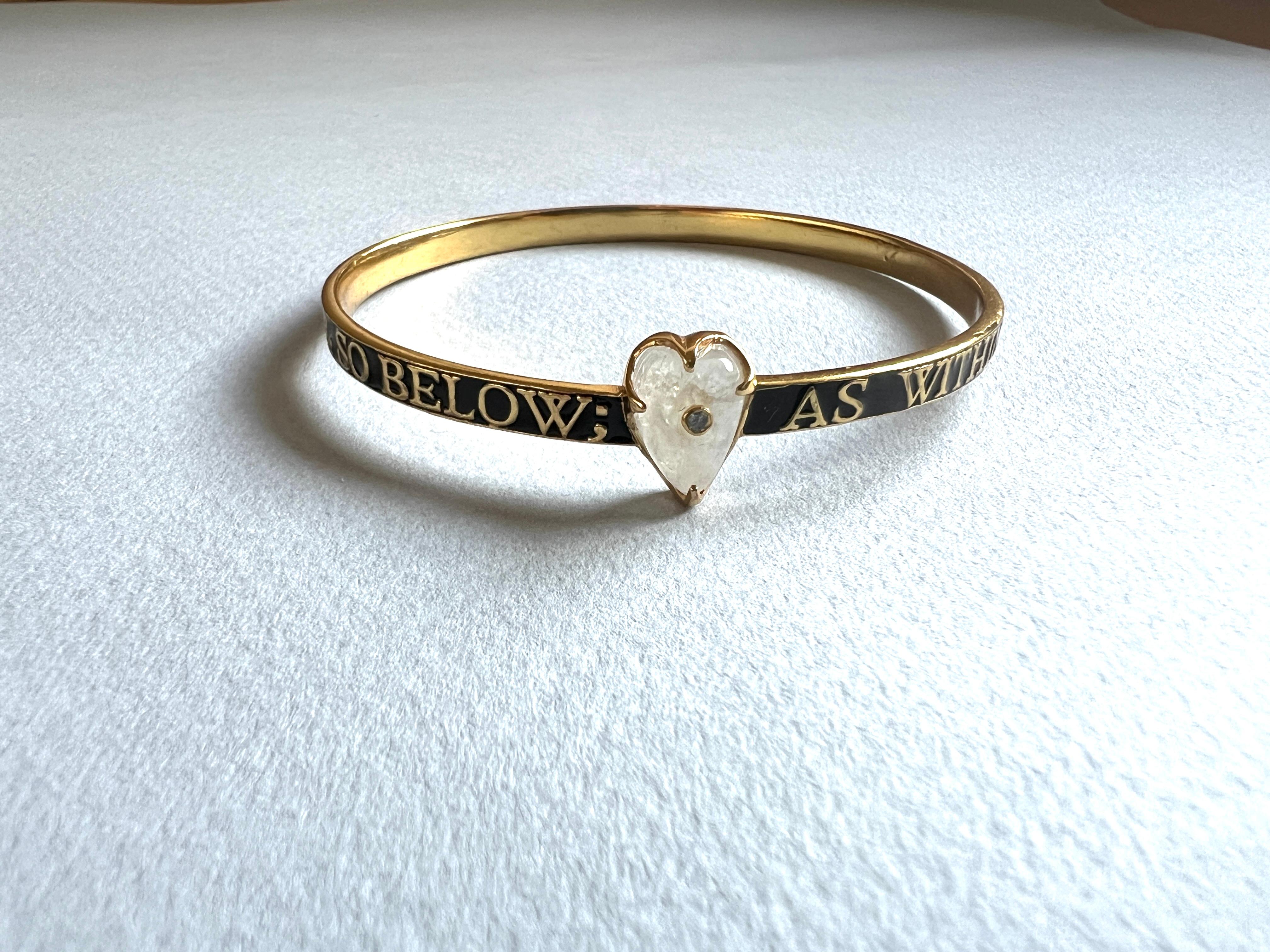 Bracelet jonc cœur en pierre de lune et diamants émaillés noirs en vente 6