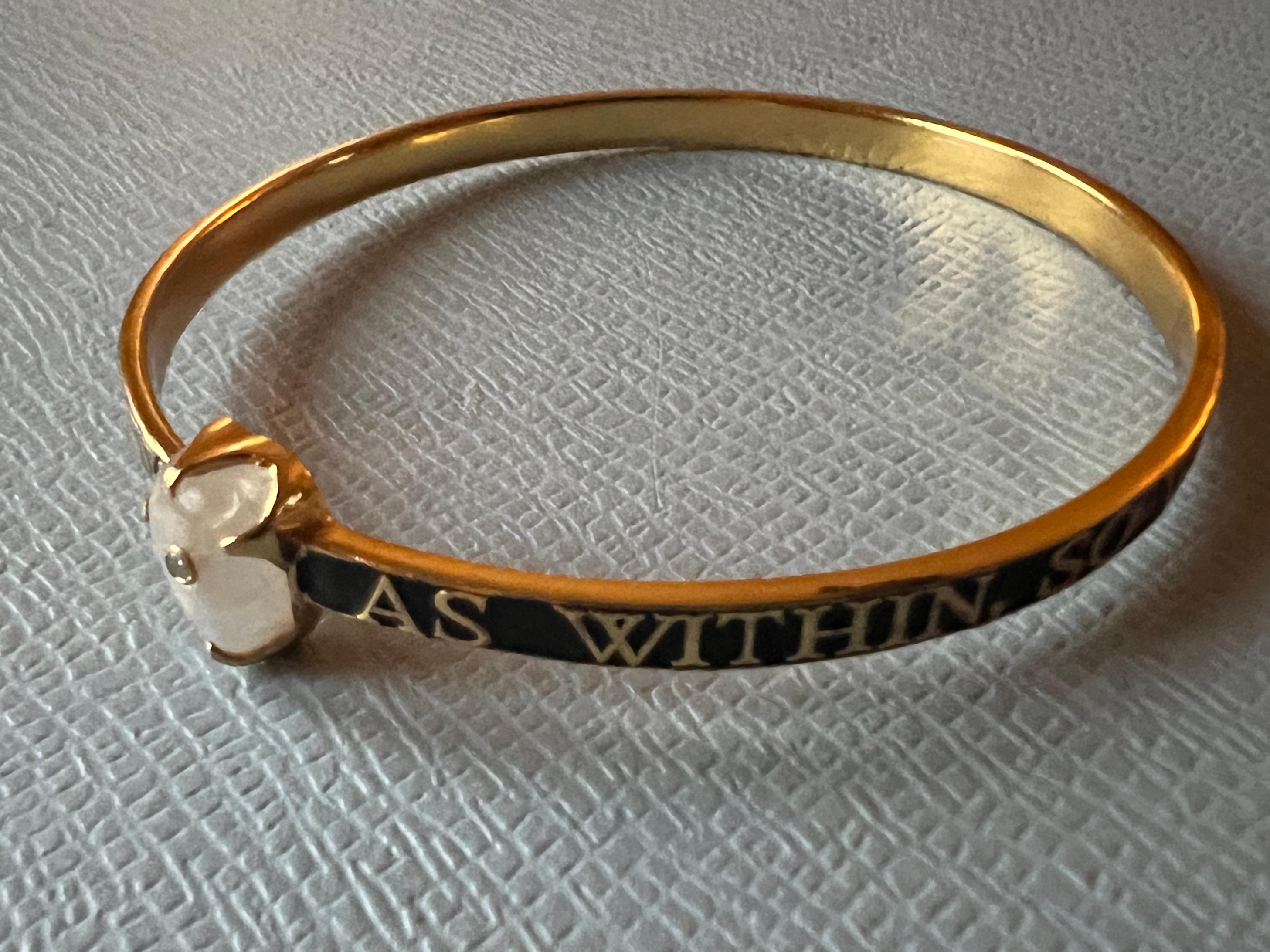 Bracelet jonc cœur en pierre de lune et diamants émaillés noirs en vente 2