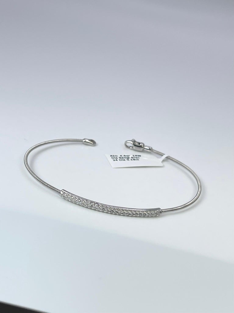 Women's Diamond Bangle Bracelet Flexible Modern 0.18CT 14KT For Sale