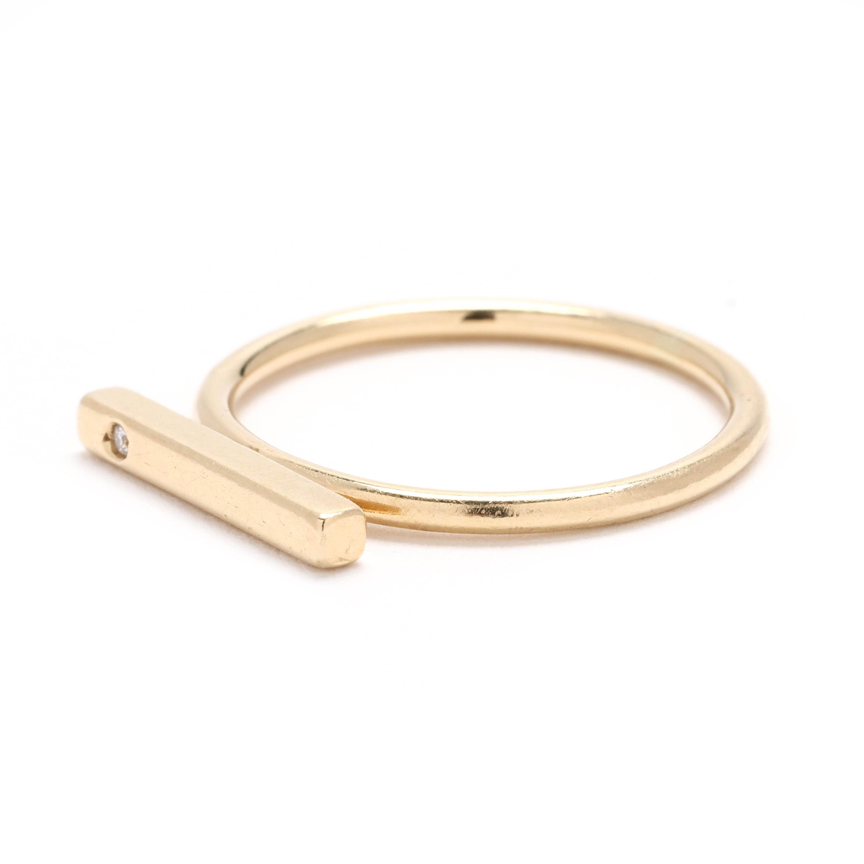 Anillo con Barra de Diamantes, Oro Amarillo 14k, Tamaño del Anillo 5.25 Corte redondo
