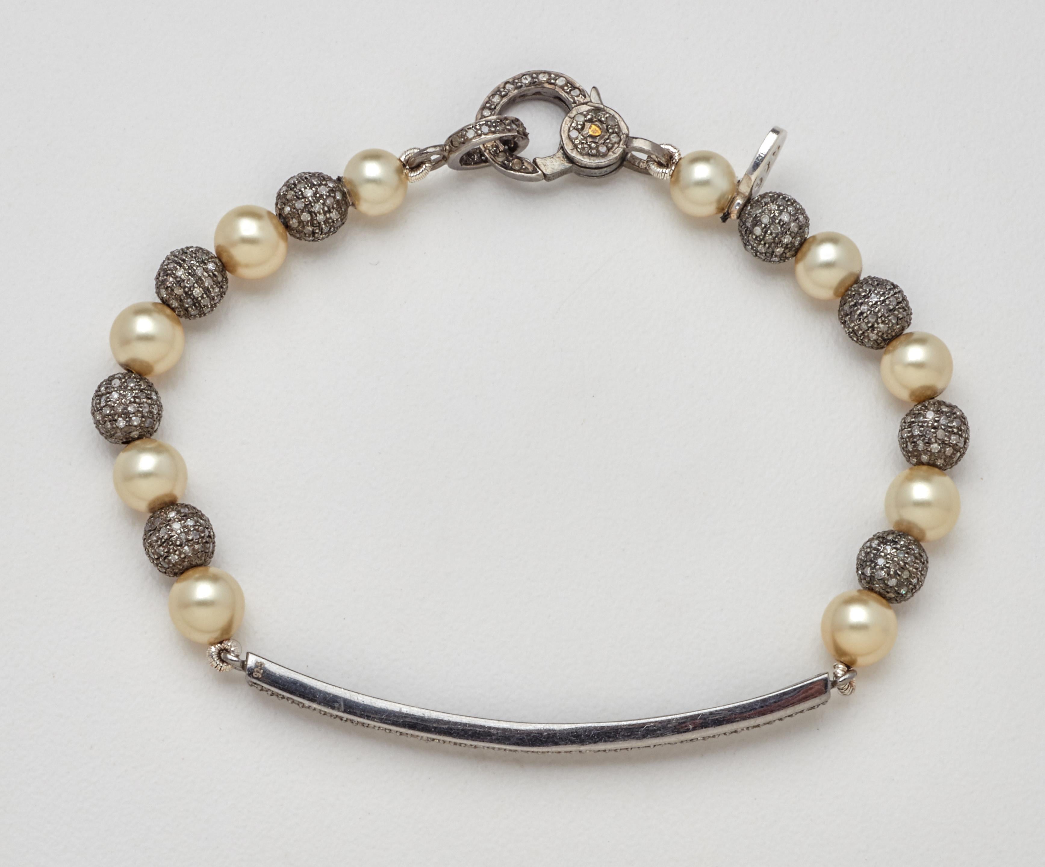 Round Cut Diamond Bar Sterling Silver Diamond Bead Bracelet with Fine Akoya Pearls For Sale