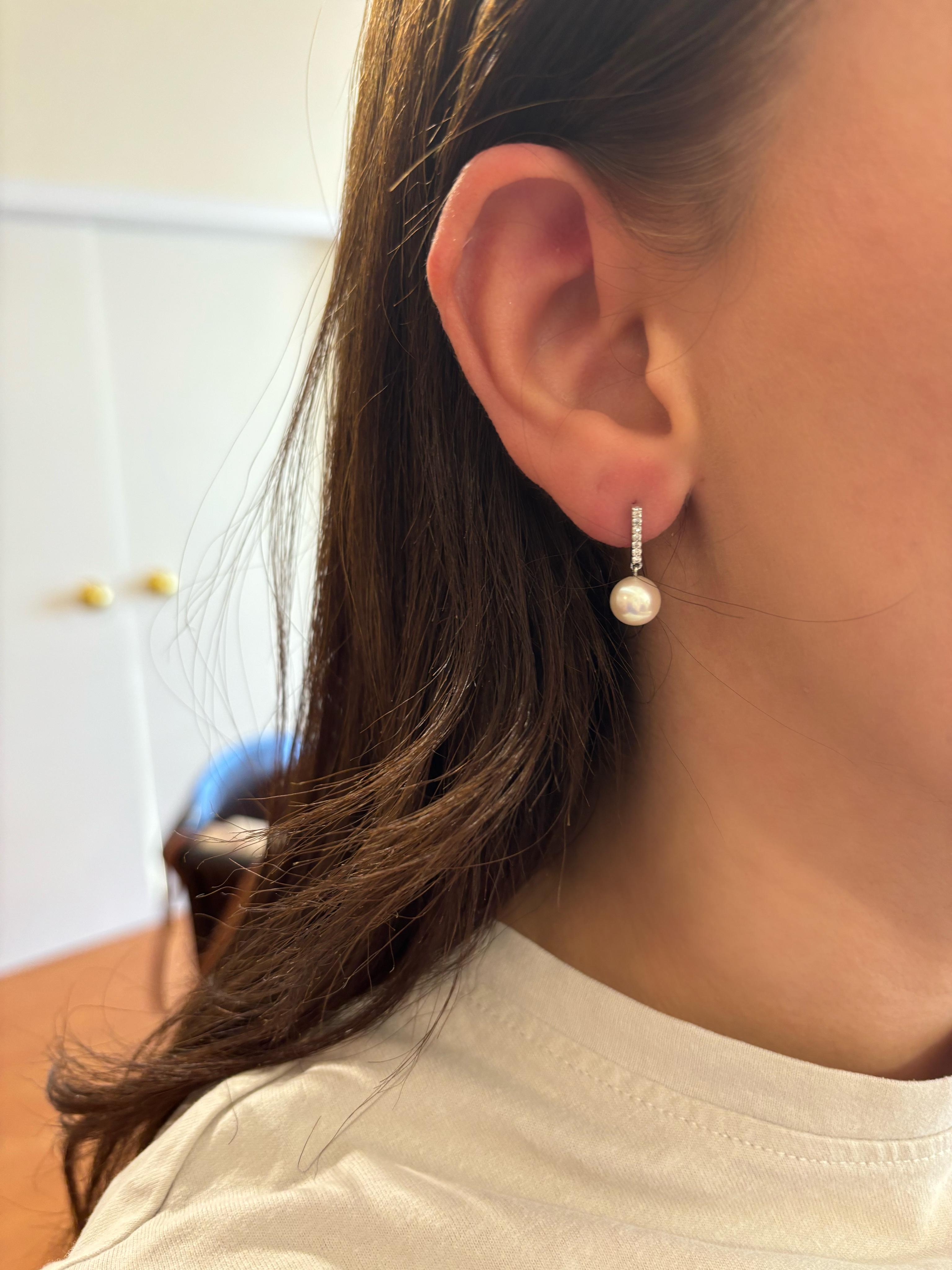 Pendientes Barra de Diamantes con Perlas, 0.14ctw Diamantes Oro 18K Contemporáneo en venta