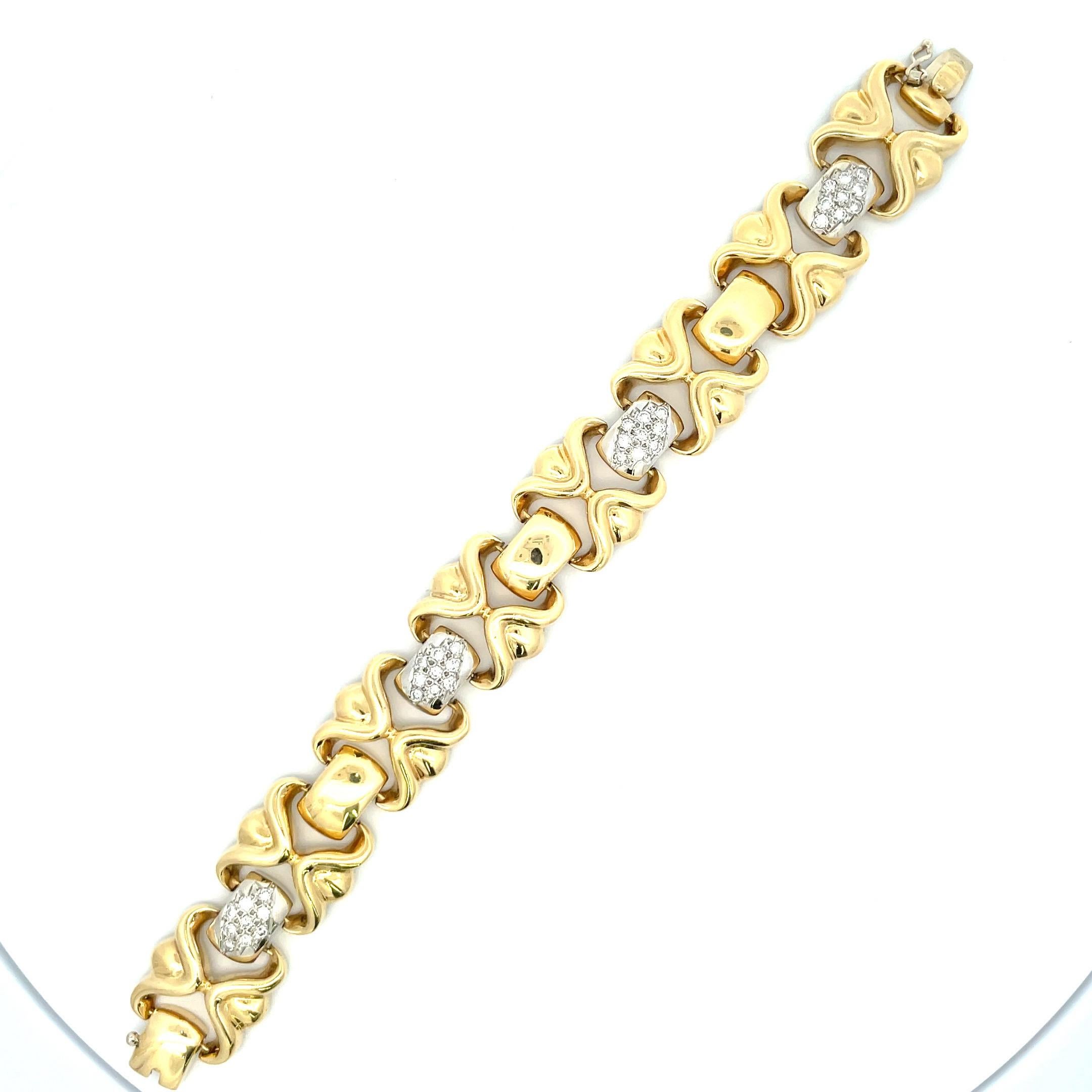 Diamond Bar Link Bracelet 1.80 Carats 18K Yellow Gold Made In Italy 63 Grams In Excellent Condition For Sale In New York, NY
