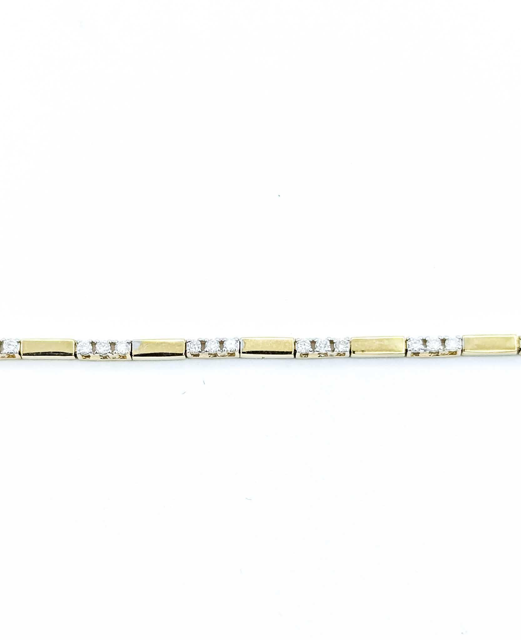 Diamond Bar Link Bracelet in 14k Yellow Gold en venta 1