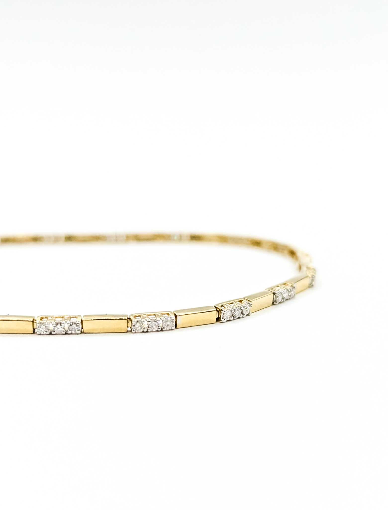 Diamond Bar Link Bracelet in 14k Yellow Gold en venta 3
