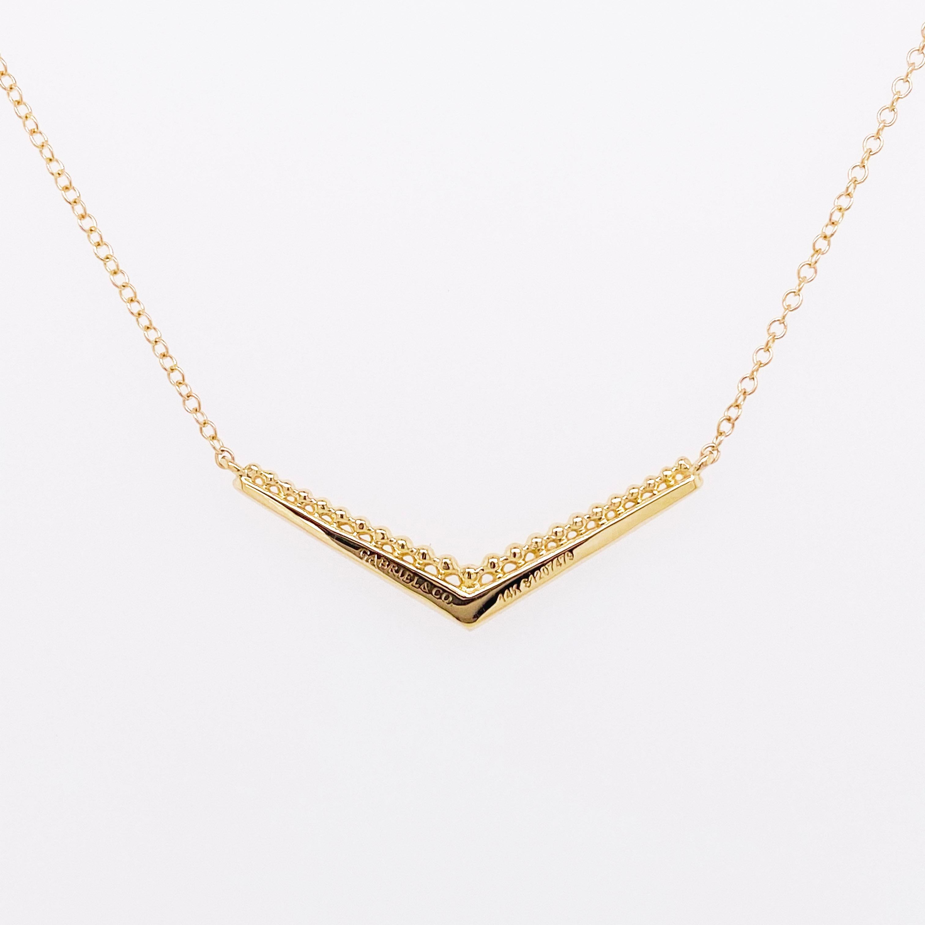 Round Cut Diamond Bar Necklace, 14 Karat Yellow Gold Beaded Chevron, NeckMess, NK5943Y45JJ For Sale