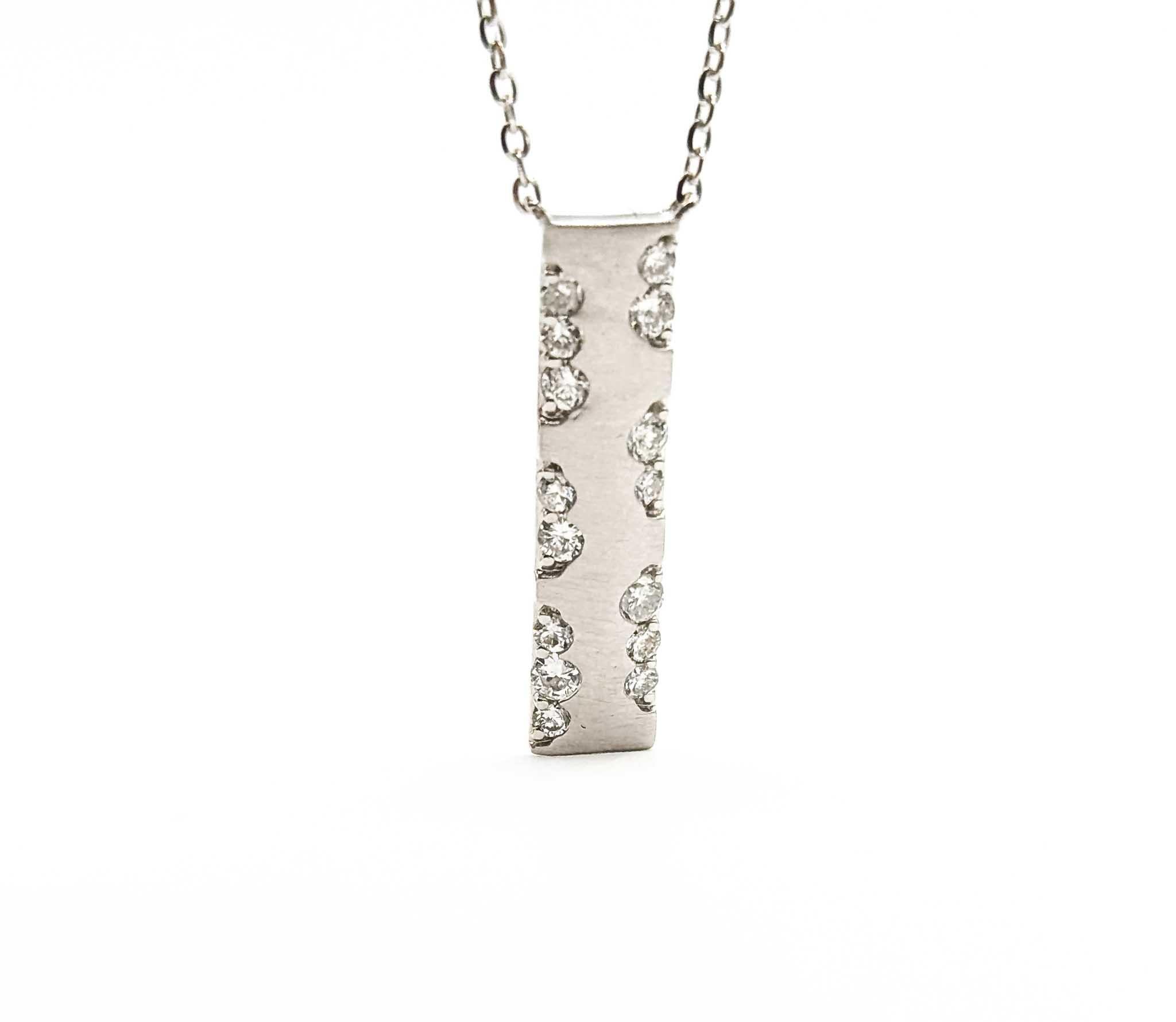 Diamond Bar Necklace in 14k White Gold For Sale 2
