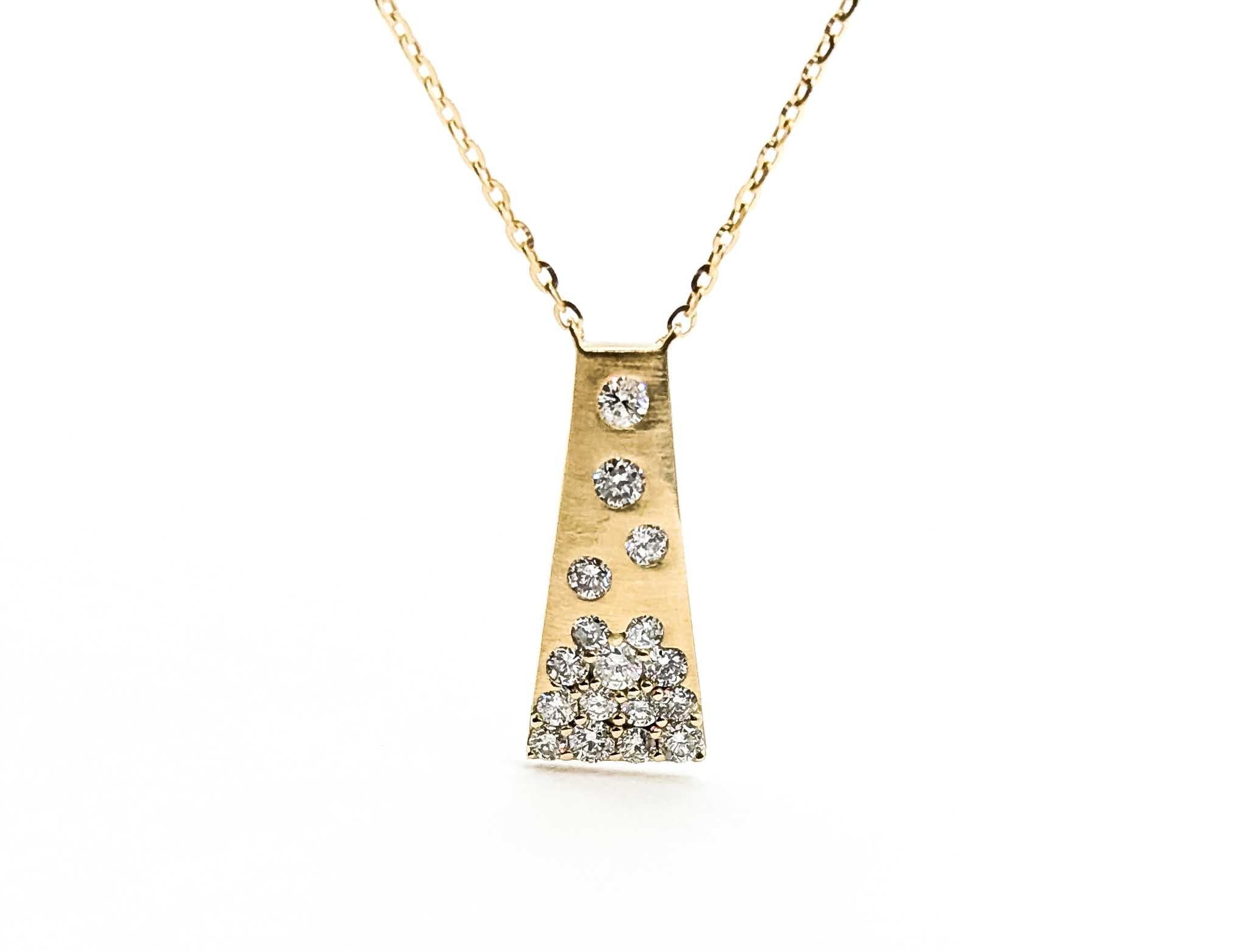 Contemporain Collier à barres de diamants en or jaune 14k en vente