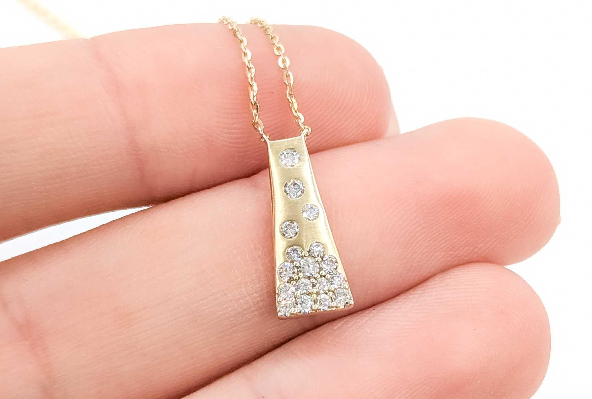Taille ronde Collier à barres de diamants en or jaune 14k en vente