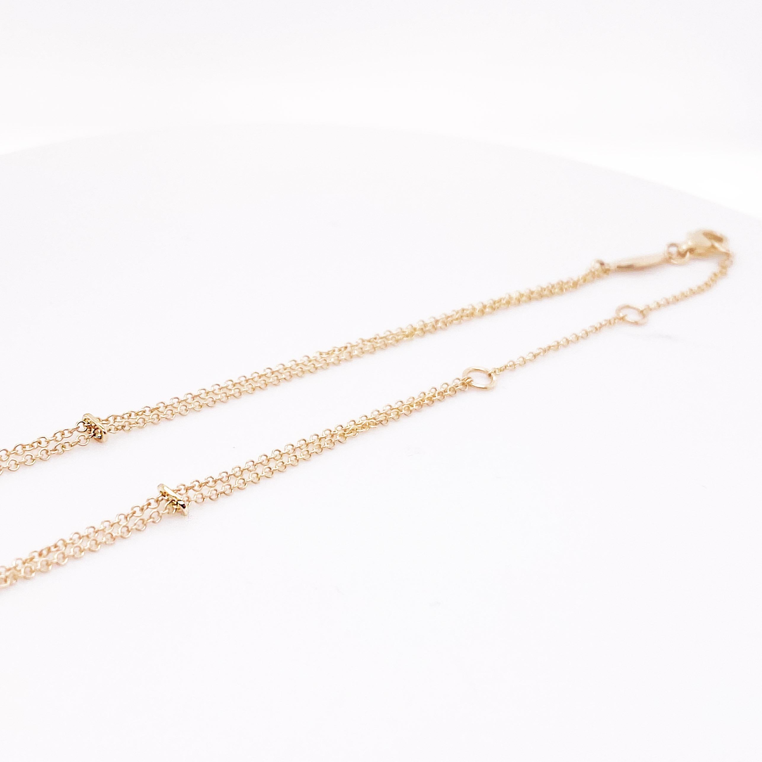 Taille ronde Collier à barre de diamants, or jaune, collier pendentif torsadé à deux rangs en vente