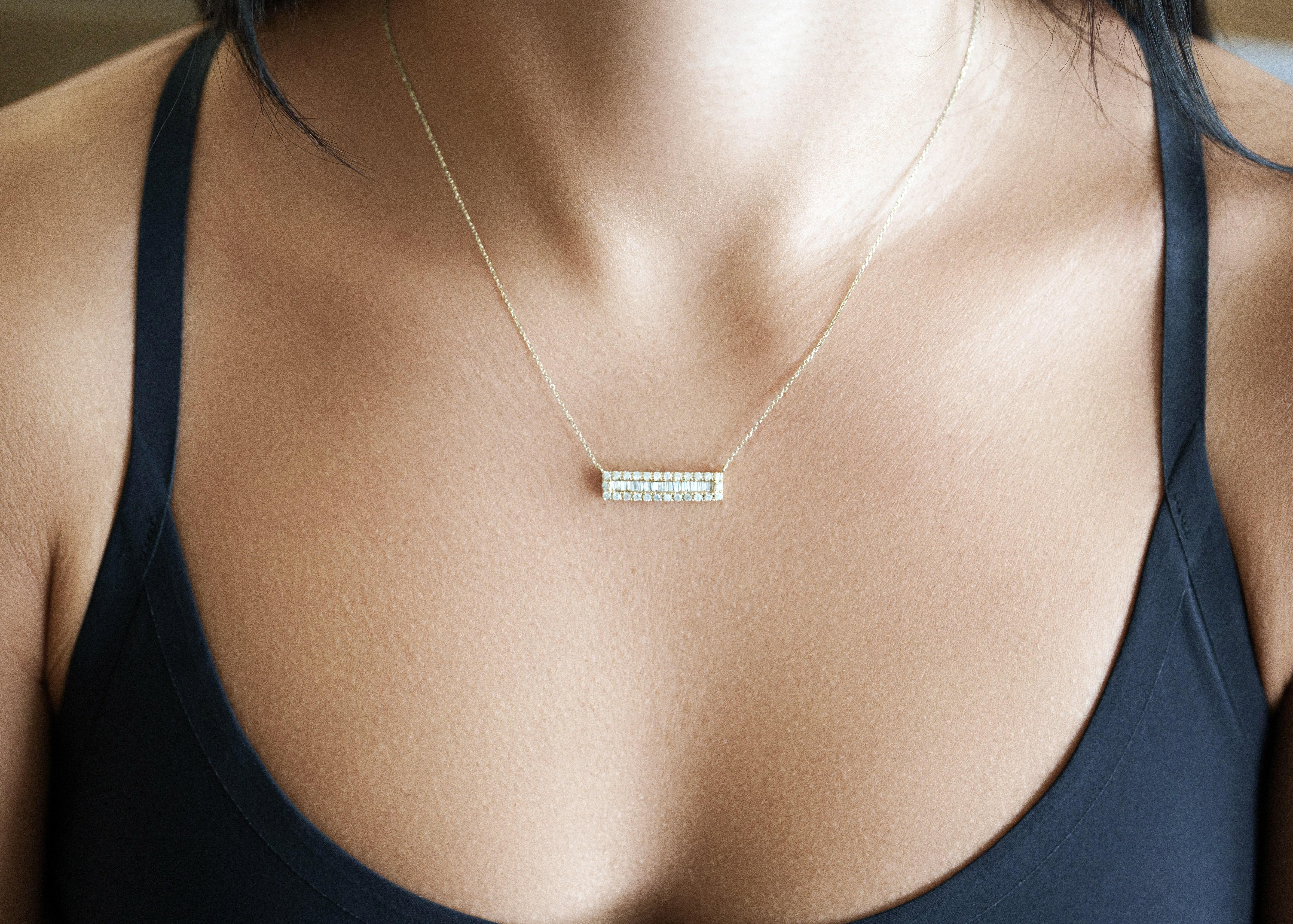 Chaîne collier câble en or jaune 14 carats avec barre de diamants 0,75 carat Unisexe en vente