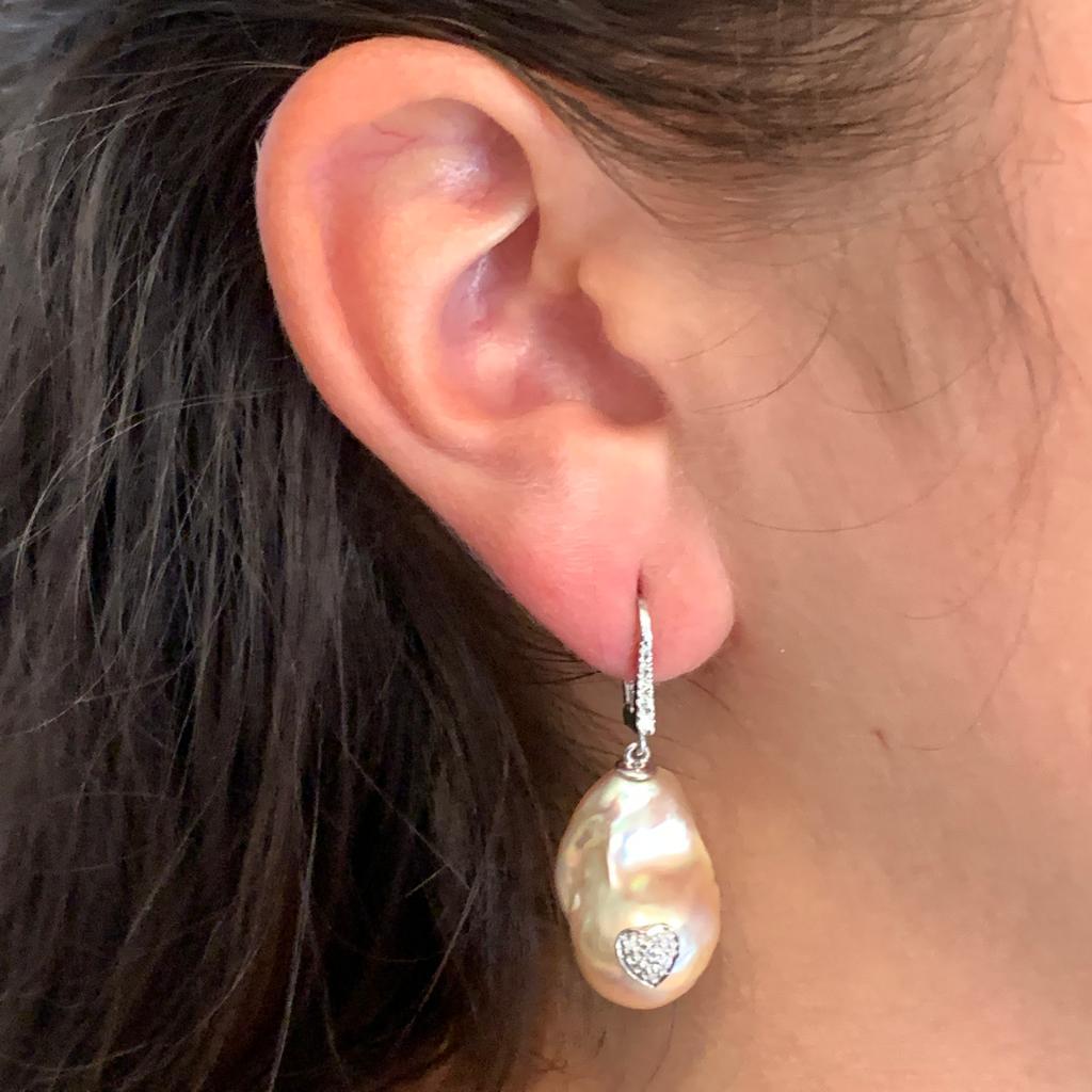 Fine Quality Freshwater Pearl Diamond Earrings 14k Gold Certified $1,950 914375

This is a Unique Custom Made Glamorous Piece of Jewelry!

Nothing says, “I Love you” more than Diamonds and Pearls!

These Freshwater pearl earrings have been
