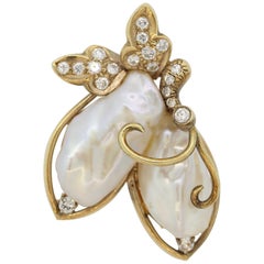 Diamond Baroque-Pearl Gold Butterfly Pendant-Brooch