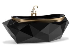 Diamond Bathtub with High Gloss Black Lacquered Tub