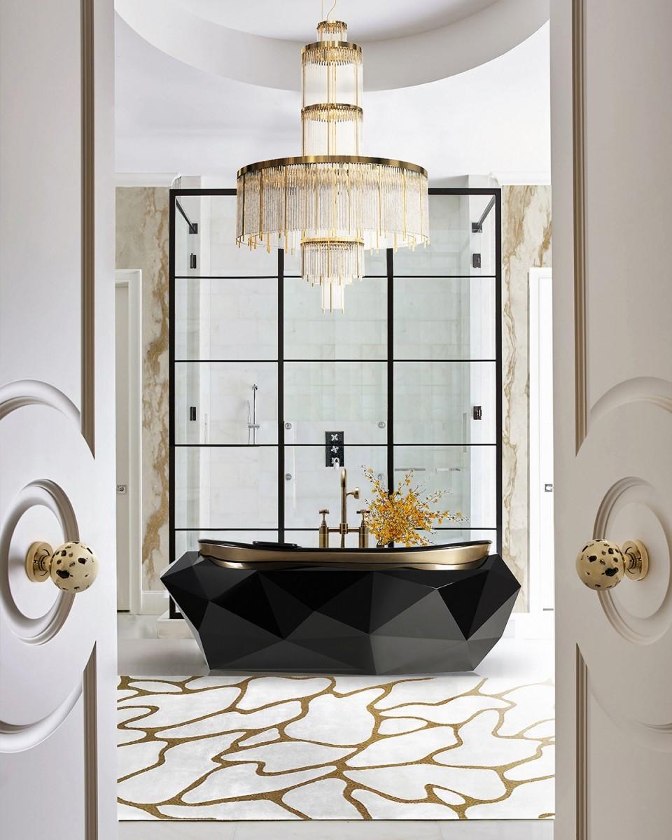 Diamond Bathtub with High Gloss Black Lacquered Tub In New Condition For Sale In New York, NY