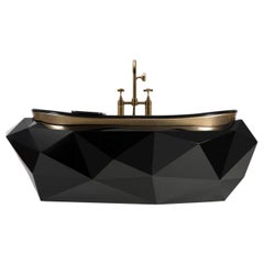 Diamond Bathtub with High Gloss Black Lacquered Tub