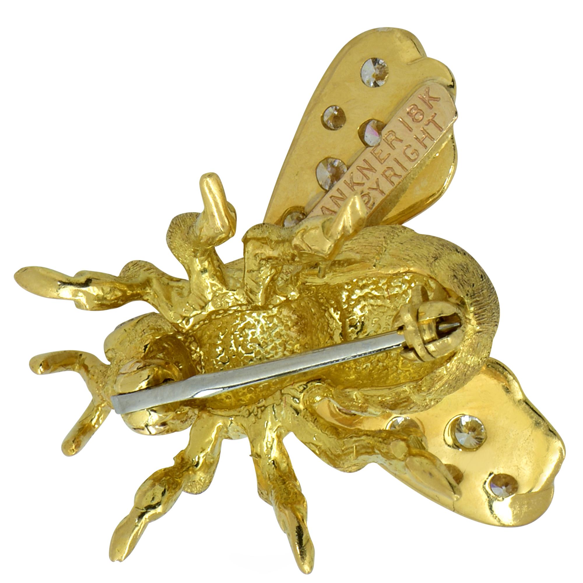 Diamond Bee 18 Karat Yellow Gold Brooch Pin In Excellent Condition In Miami, FL