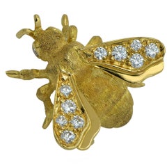 Diamond Bee 18 Karat Yellow Gold Brooch Pin