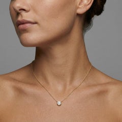 Collier pendentif solitaire en or 14 carats avec lunette en diamants