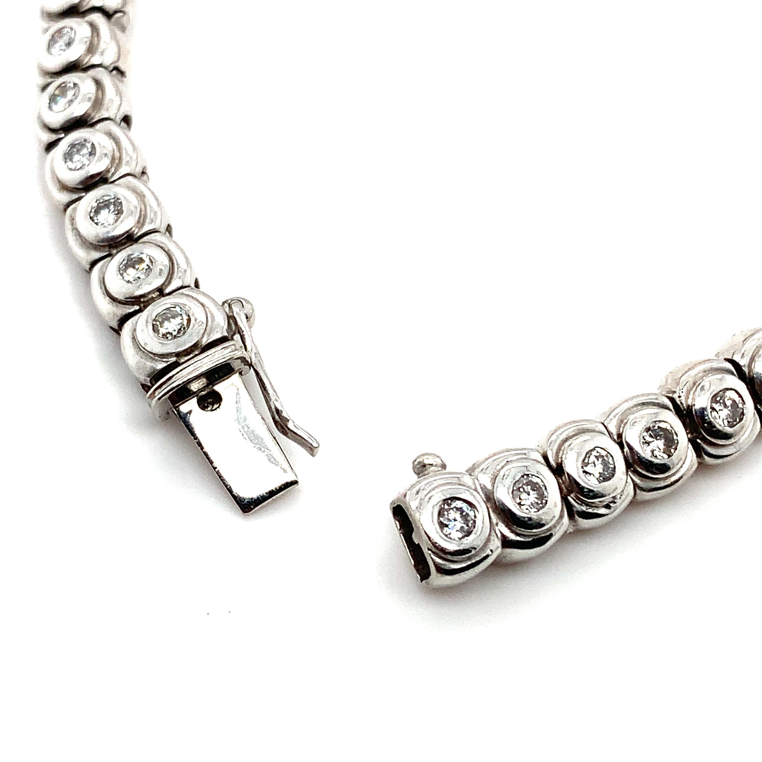 Diamond bezel rub over tennis bracelet 18k white gold For Sale 4