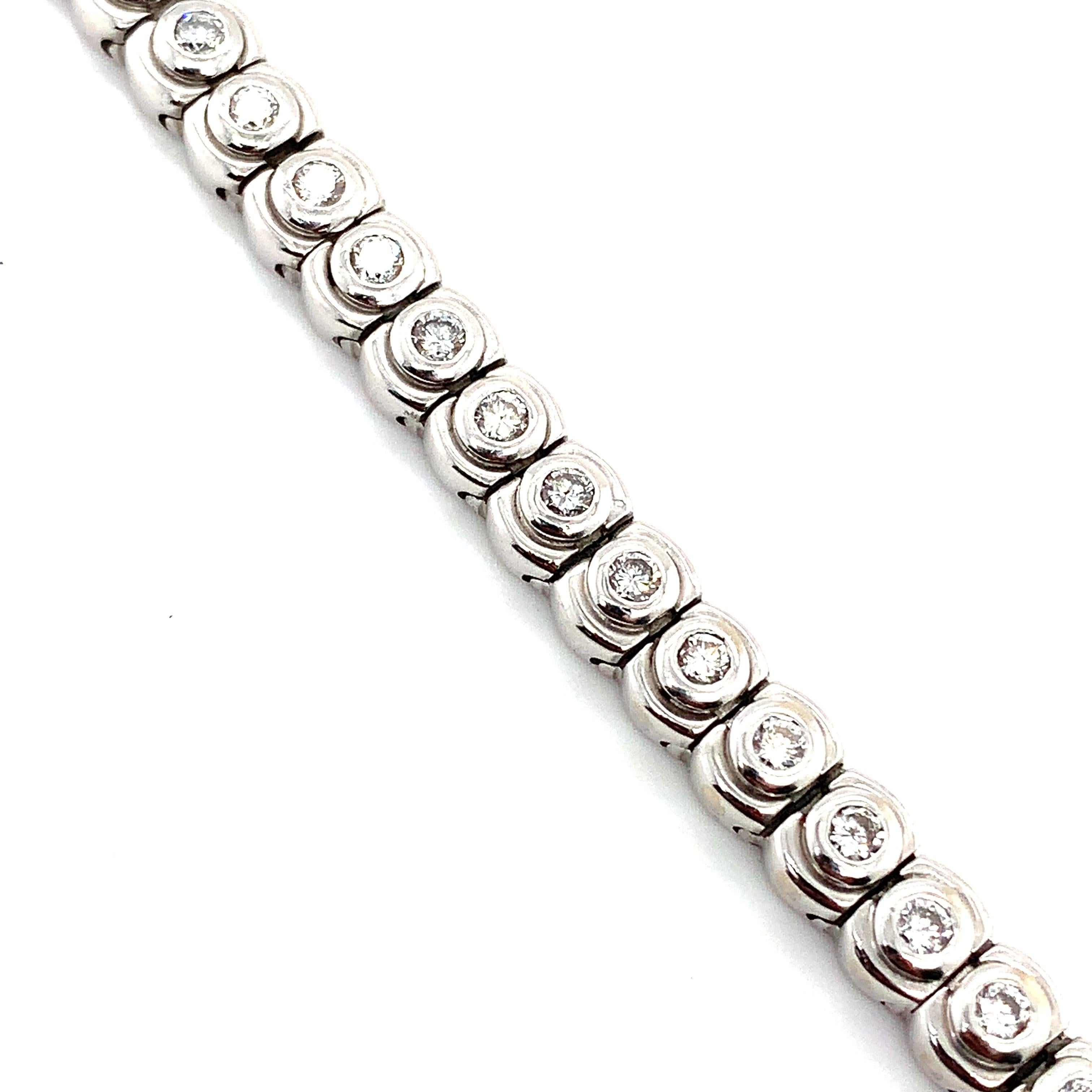 Diamond bezel rub over tennis bracelet 18k white gold For Sale 6