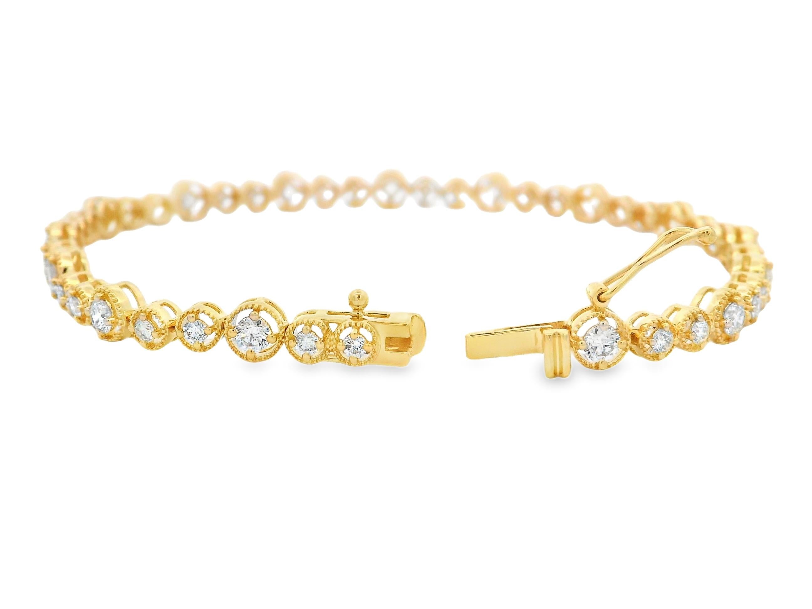 Pulsera de Tenis con Bisel de Diamantes en Oro Amarillo de 14 K 7 Pulgadas Contemporáneo en venta