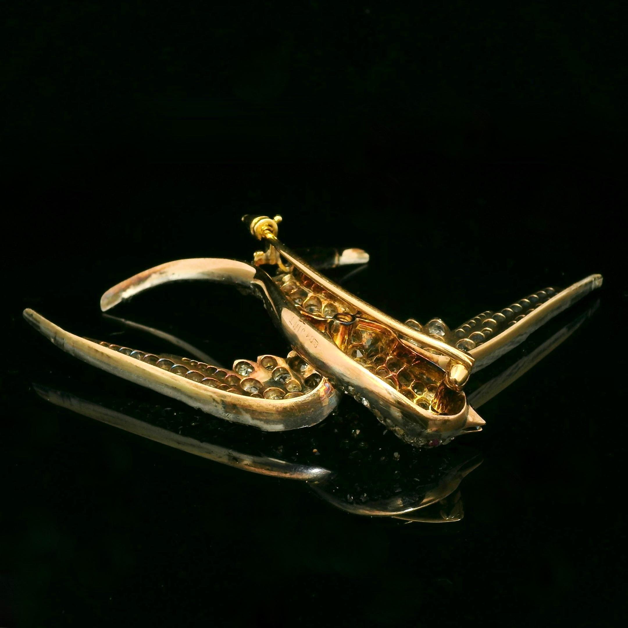 Broche oiseau en or et argent Excellent état - En vente à Uccle, BE