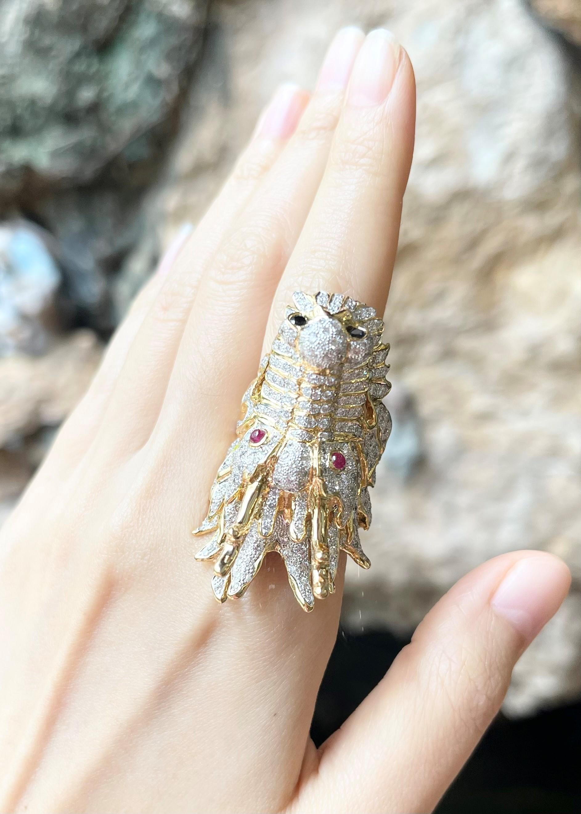 Diamond, Black Diamond and Diamond Dragon Ring set in 18K Gold Settings For Sale 2