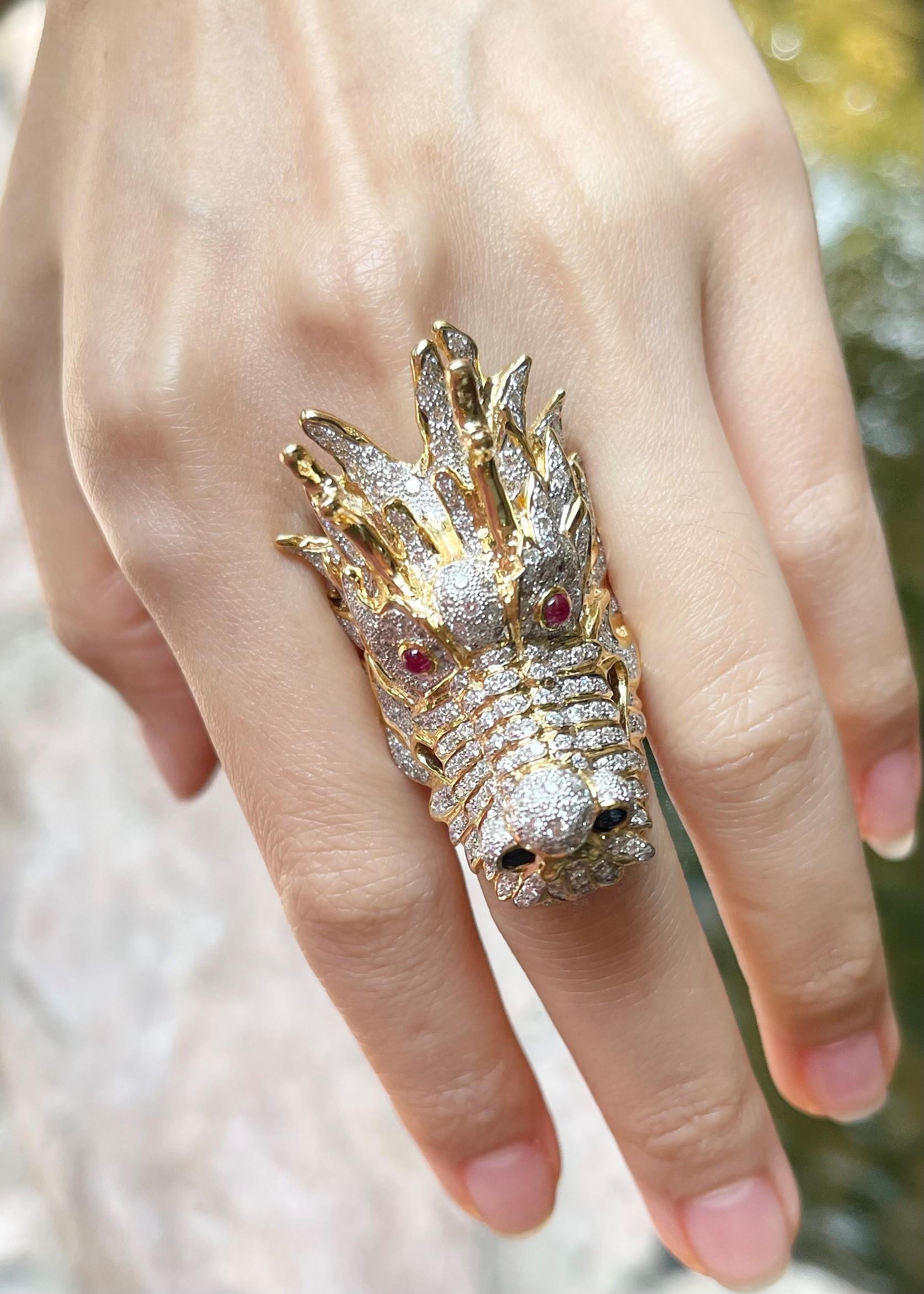 Diamond, Black Diamond and Diamond Dragon Ring set in 18K Gold Settings For Sale 3