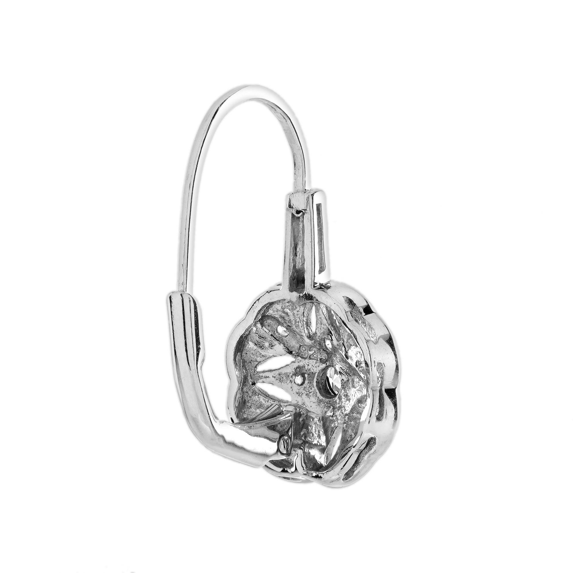Art déco Boucles d'oreilles pendantes en or blanc avec diamants et émail noir, style Art Déco, fleurs florales en vente