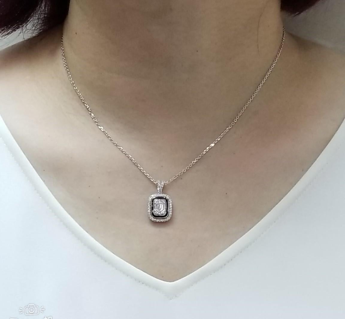 Diamond Black Enamel Pendant with Chain In New Condition In Hong Kong, HK