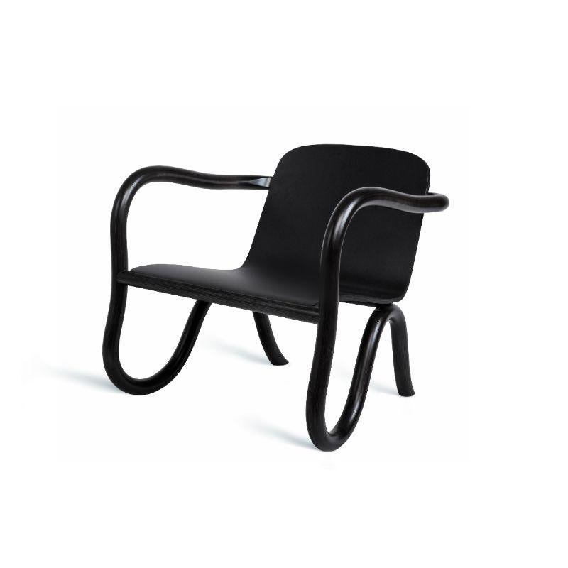Kolho Original Lounge Chair in MDJ KUU Black by Made By Choice x Matthew Day Jackson
*Kolho Collection*
Dimensions: 70 x 60 x 70 cm.
Materials: Oak veneer seat and birch plywood frame.
>>Also Available: Natural oak, Tahiti Blue, Earth, Spectrum