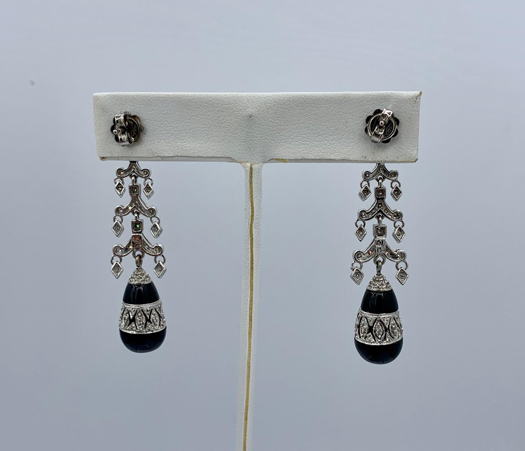 Diamond Black Onyx Dangle Drop Earrings 18 Karat White Gold Antique For Sale 3