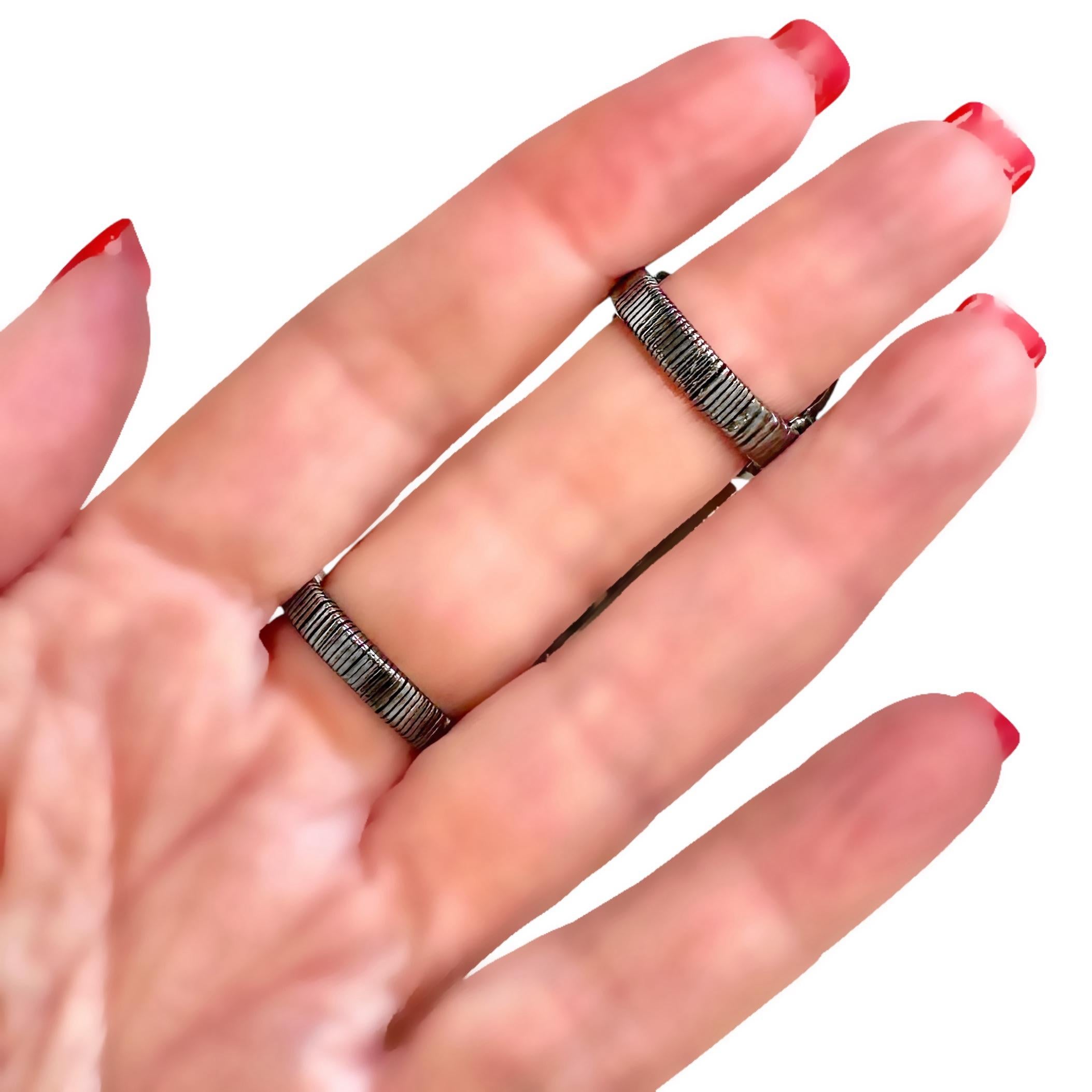 Brilliant Cut Diamond & Black Plated Gold Hinged Full Finger Ring by Jacob & Co 2.32 Inch Long For Sale
