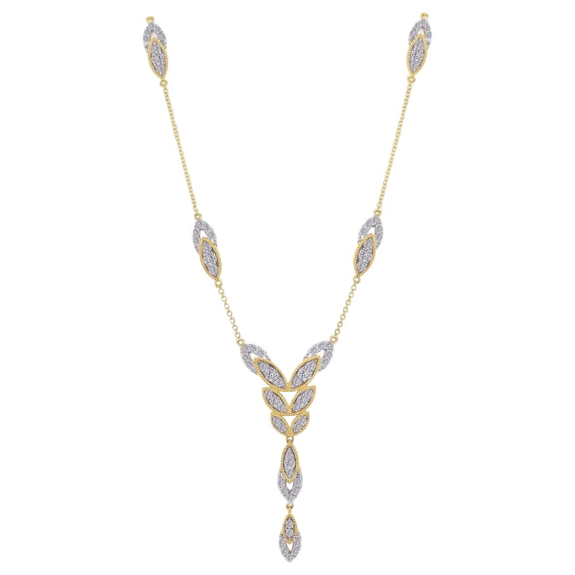 Long collier en or 18 carats et diamants en forme de fleur
