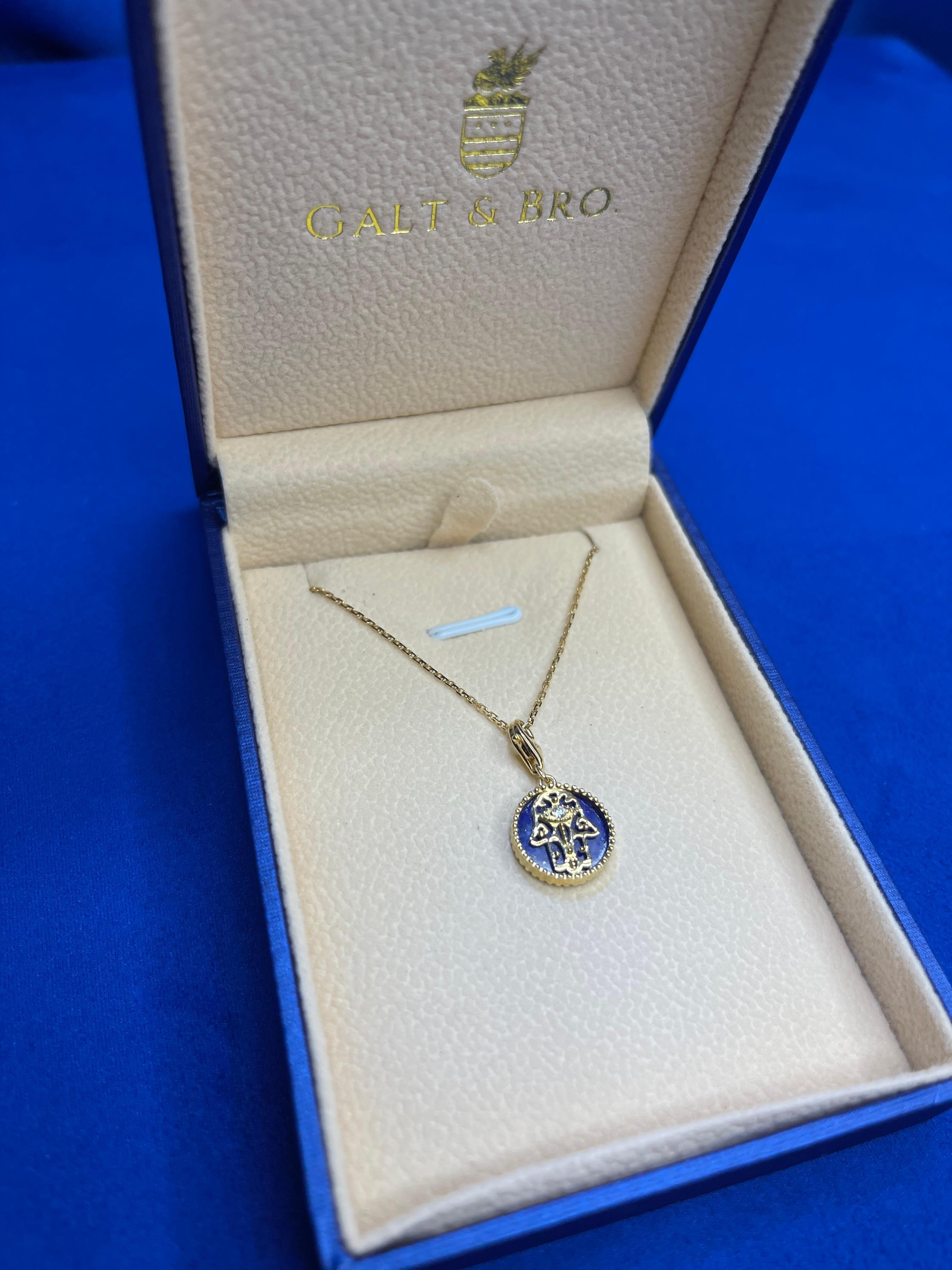 Diamond Blue Lapis Lazuli Hamsa Hand Palm 18 Karat Yellow Gold Medallion Charm For Sale 3