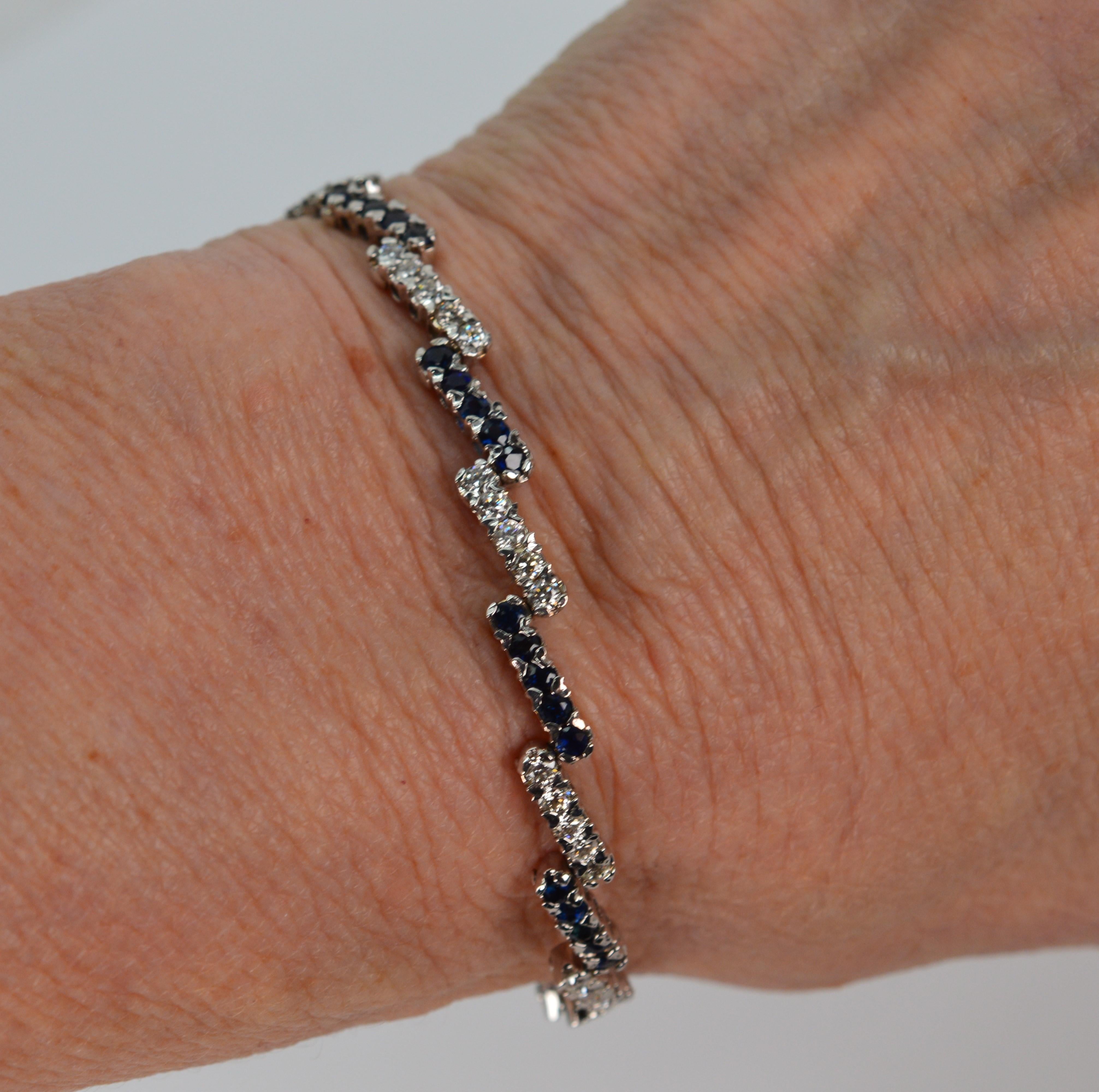 Round Cut Diamond Blue Sapphire 14 Karat White Gold Zig Zag Tennis Bracelet For Sale