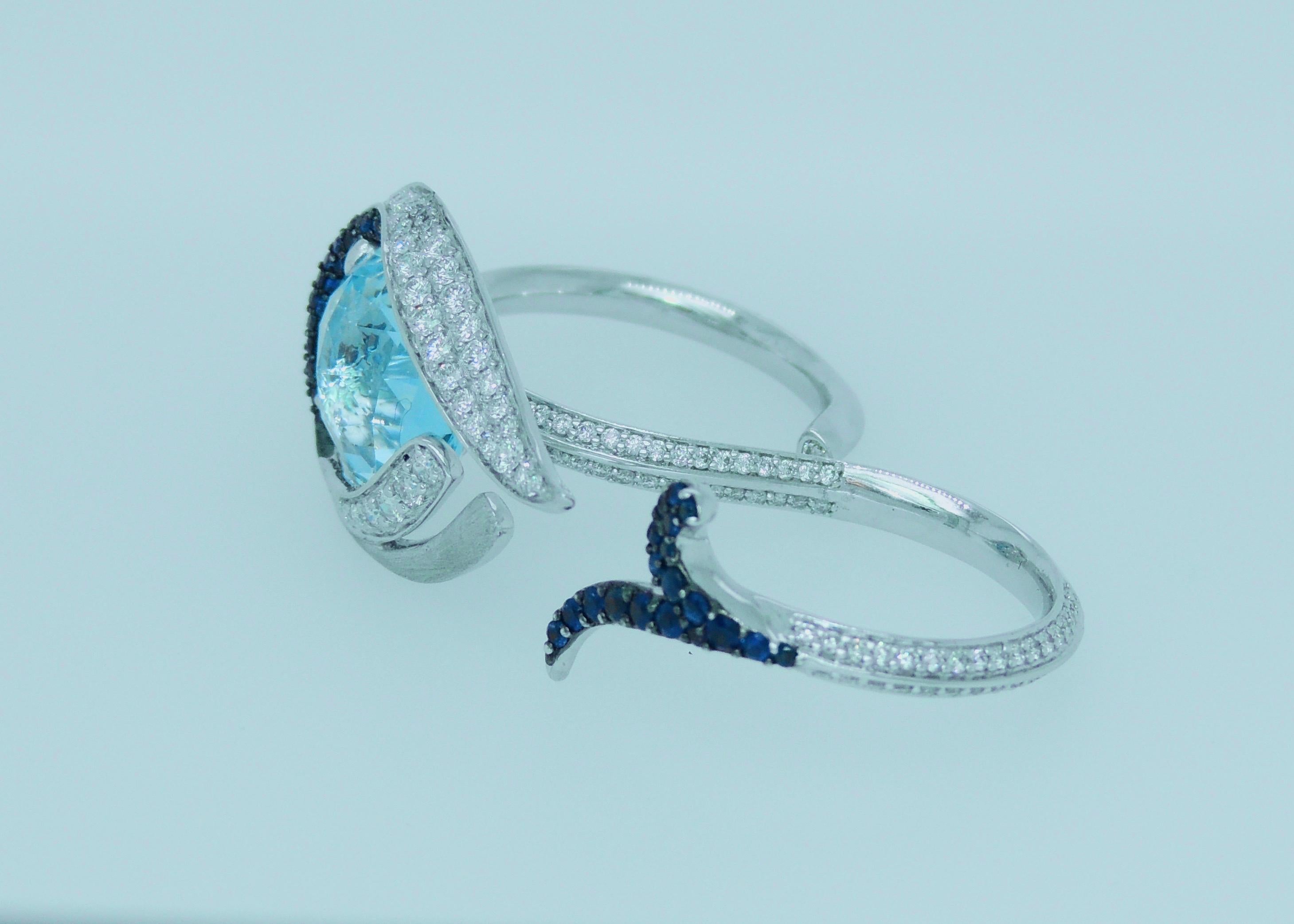 Round Cut Diamond, Blue Sapphire and Aquamarine Ring in 18 Karat White Gold For Sale