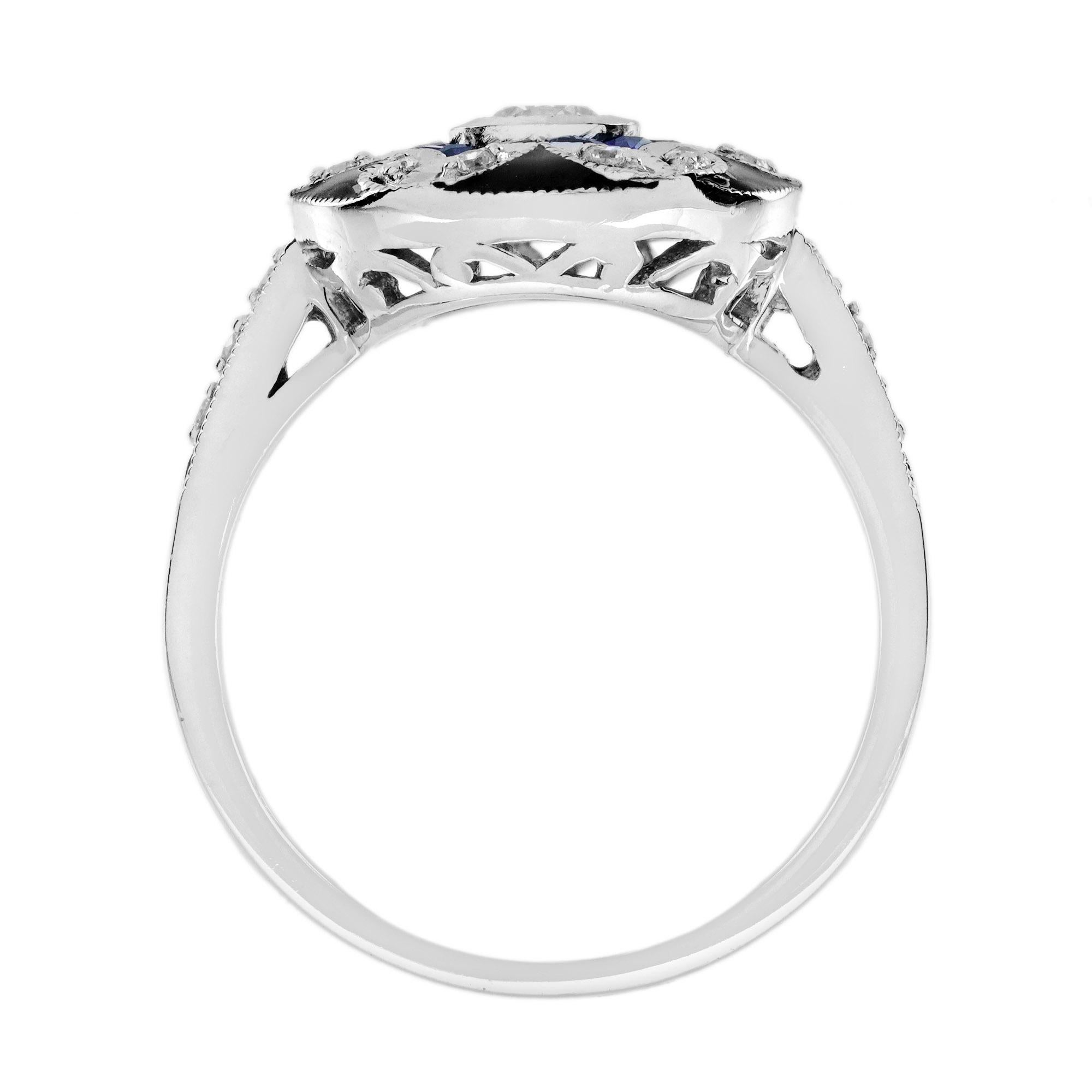 Donna Anello con diamante e zaffiro blu, stile antico, con smalto floreale e aureola in oro bianco 18 carati in vendita