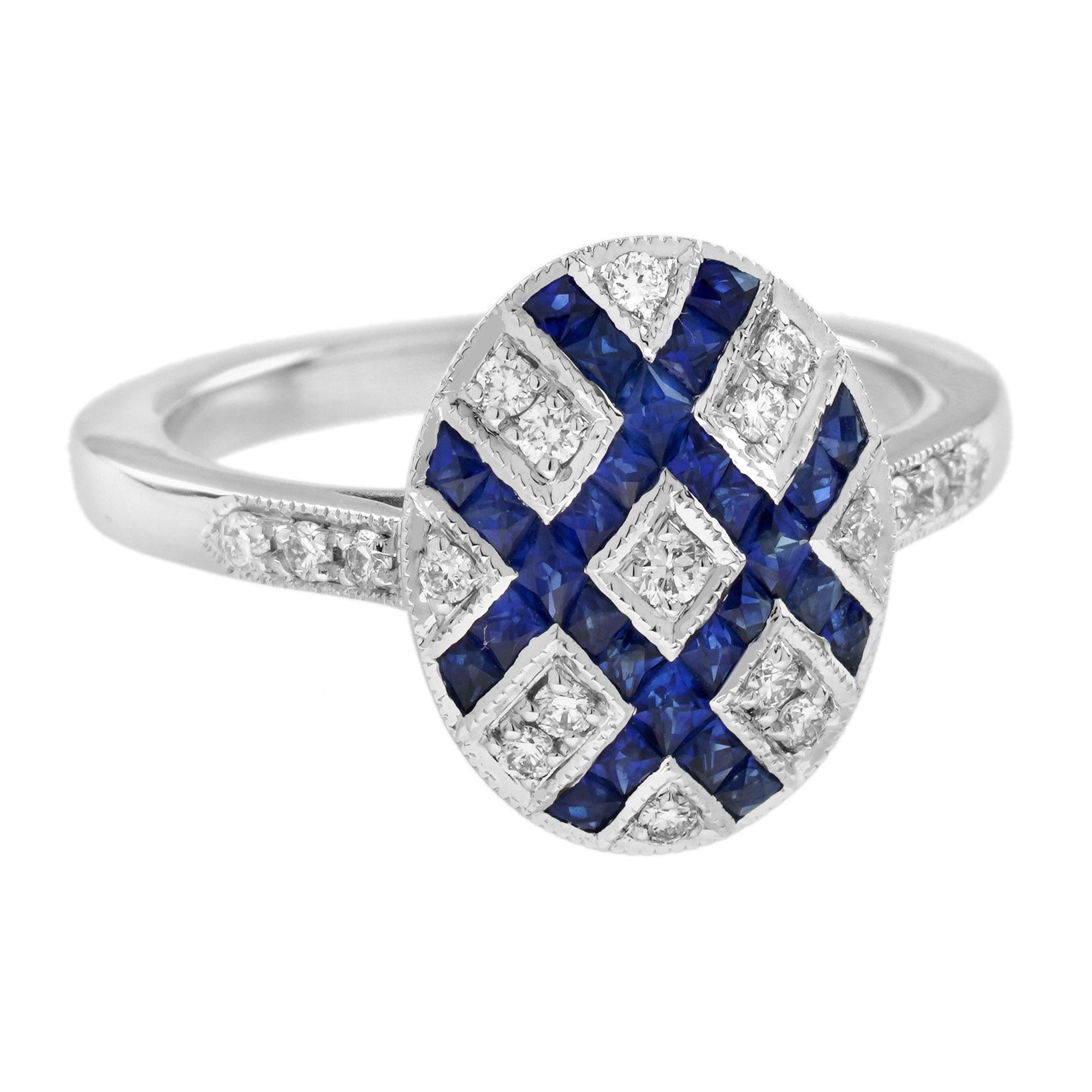 Round Cut Diamond Blue Sapphire Art Deco Style Cluster Ring in 18K White Gold For Sale