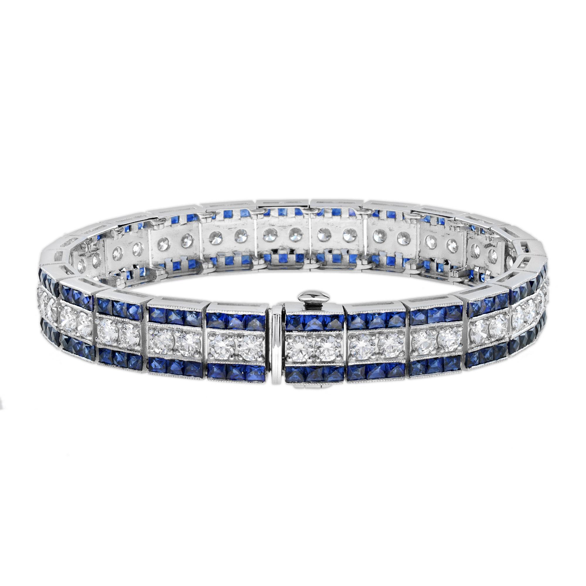 Esta impresionante pulsera de rubíes de estilo antiguo con diamantes está elaborada en platino 950. La pulsera totalmente articulada está compuesta por zafiros azules de 15,84 quilates y diamantes brillantes redondos de 6,7 quilates. ¡Esta