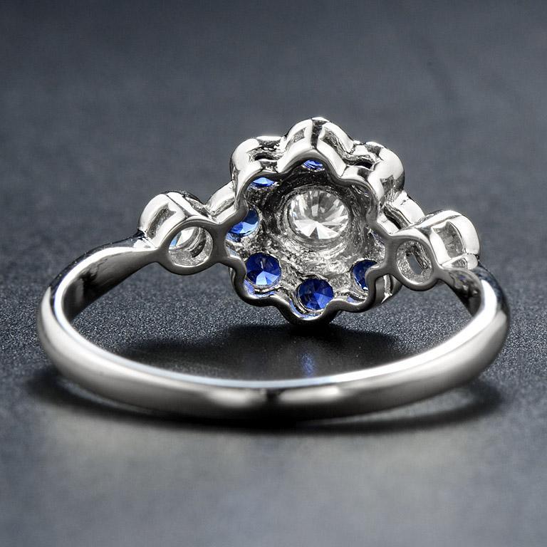 For Sale:  Fleur Daisy Natural Blue Sapphire with Diamond Ring in White Gold 18K 6
